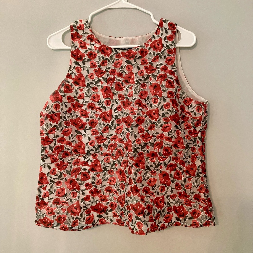 Floral sleeveless blouse